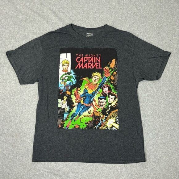 Captain Marvel Comics Mens Tshirt Size Large Short Sleeve Avengers Graphic Tee - Picture 1 of 7